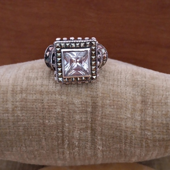 Vintage Large Cubic Zirconia Marcasite Sterling Silver Ring - Picture 1 of 8